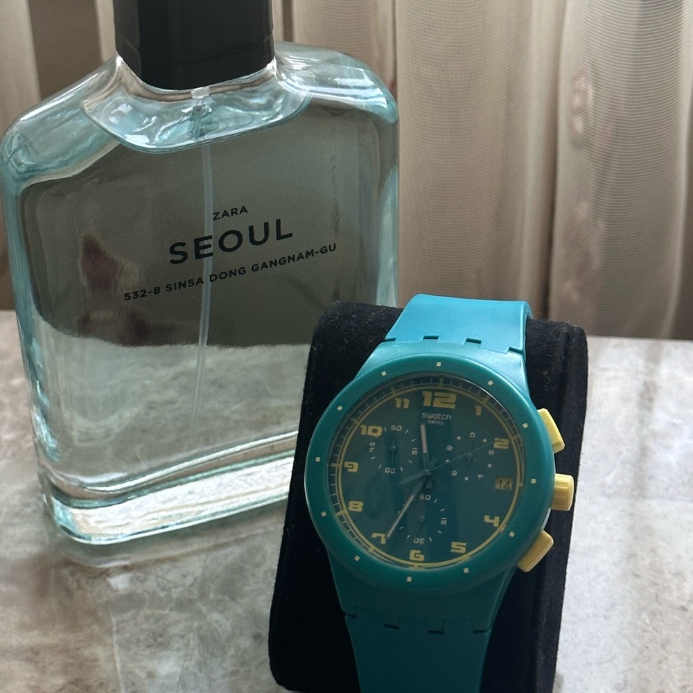 Swatch 2012 Water Resistant Watch